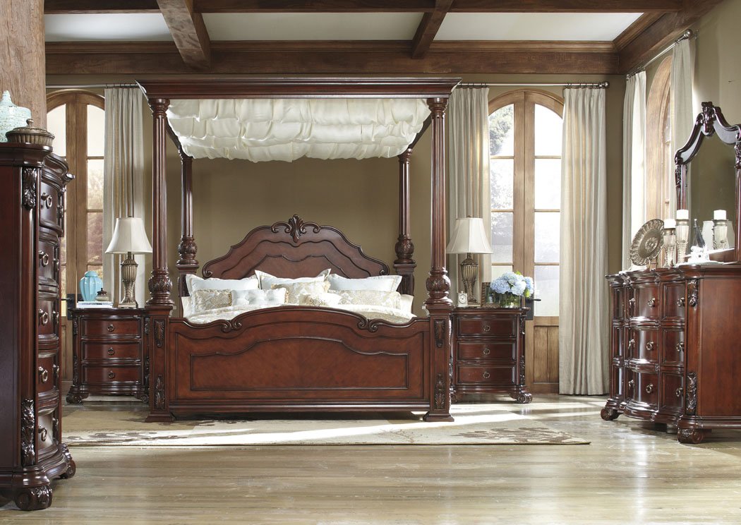 Martanny Queen Canopy Bed, Dresser & Mirror,Benchcraft